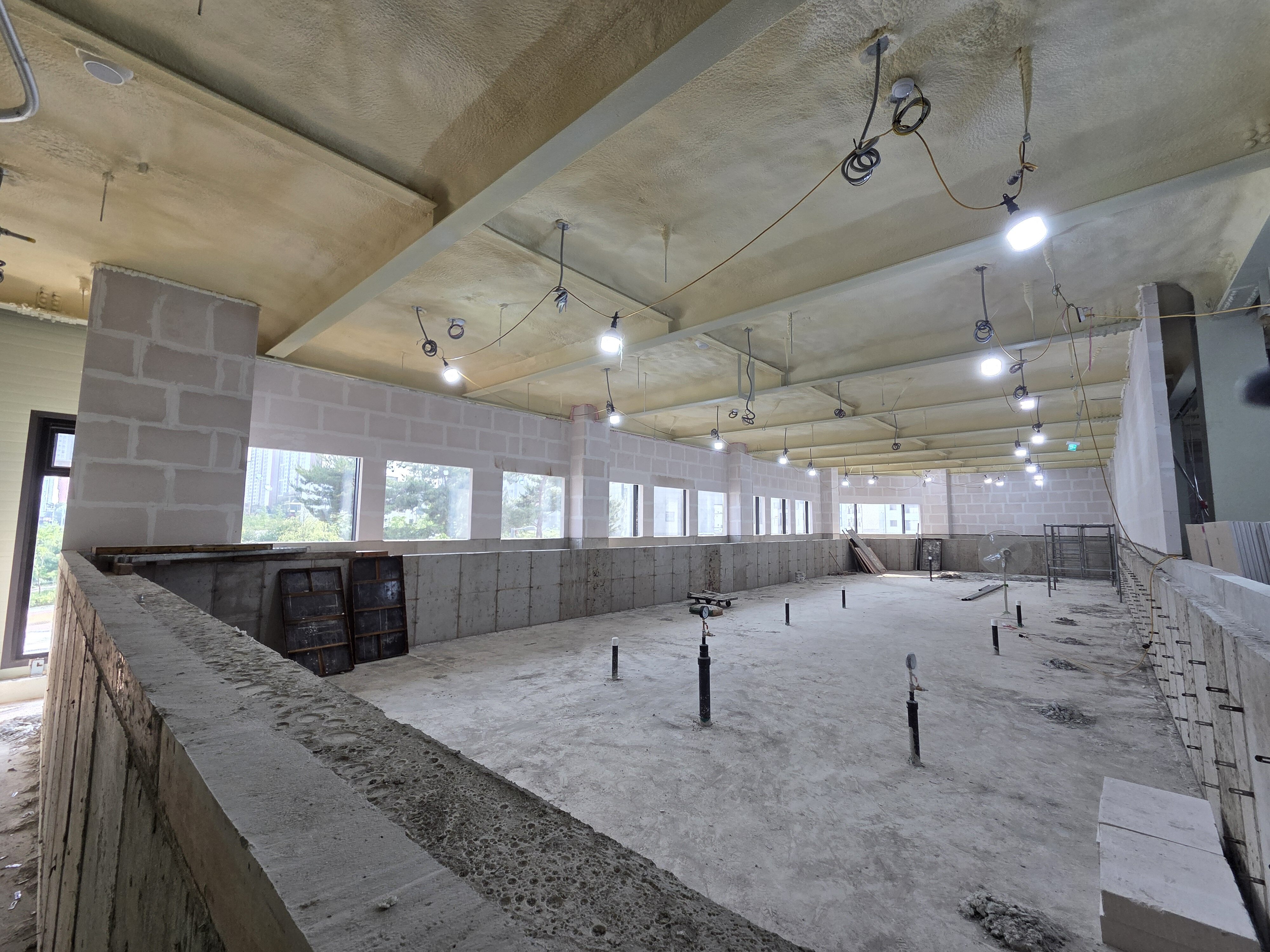 평택시 상가 수영장